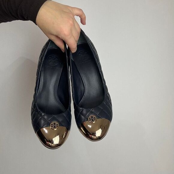 Tory Burch Blue Navy Leather Wedge Sandals with Gold Details Made in Brazil - Picture 3 of 8